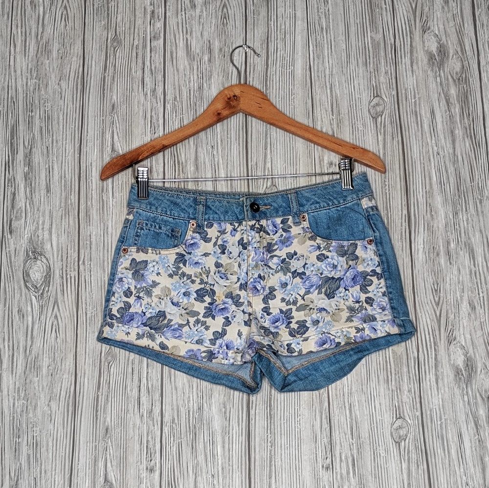Floral Jean Short